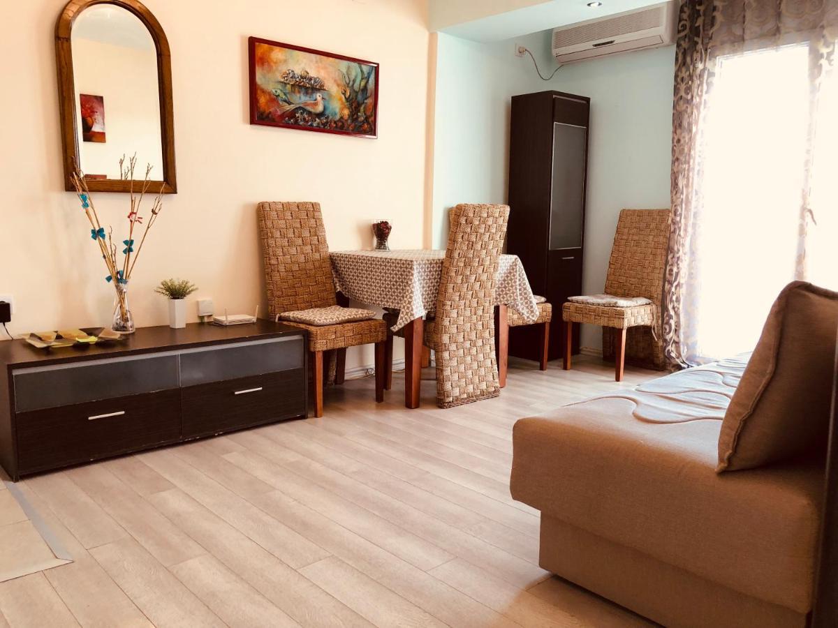 Apartments Aleksandar Petrovac Ruang foto