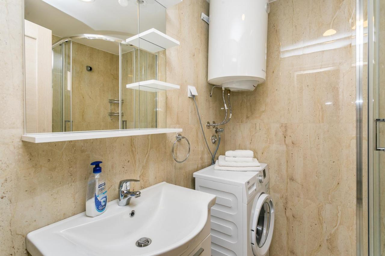 Apartments Aleksandar Petrovac Ruang foto